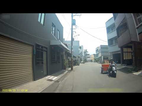 老三寶無敵狀態逆向鑽到前面右轉