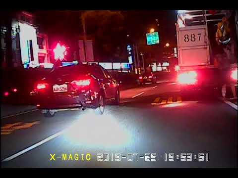 斌仔被闖紅燈的三寶擊落190726 0947