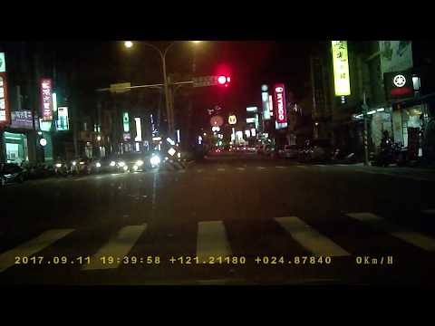 【755-LBB】機車夜間逆向行駛找死PICT3222