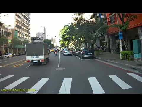 【AKE-6688】1110822   前鎮區三多三路89號 並排停車