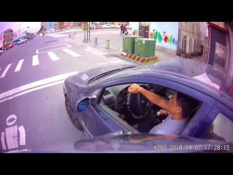 U5 0143 逼車佔用機車停等區