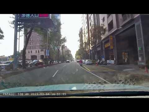 【3J-8838】11   西區五權西路一段128號 並排停車