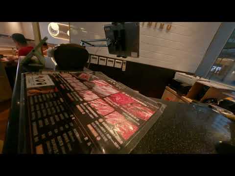 台北媽媽帶小孩闖紅燈超危險馬路聲寶台北生活日常交通危險狀況太可怕了不知道在想什麼小孩都要死掉了還有兩個小孩危險暴力的可怕媽媽危險過馬路紅燈行綠燈停馬路三寶要小心交通危險事故要產生了 1