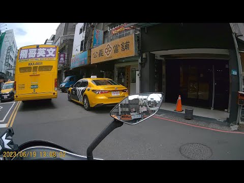 【TDP-9009】路口十公尺內臨時停車 (已舉發)