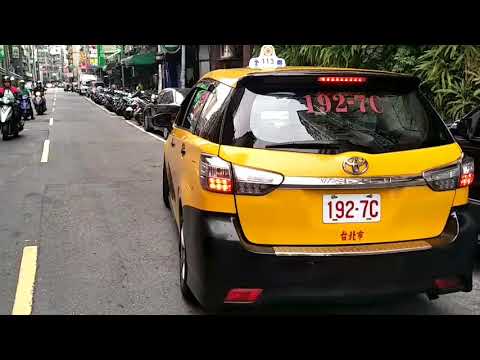 【192-7C】併排停車