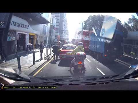 意外系列：的士西裝男大門一開，南亞單車手即時埋單（轉載）