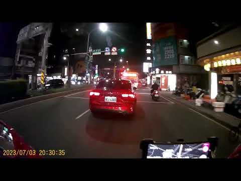 【BEZ-6383】變換車道未打方向燈 (已舉發)