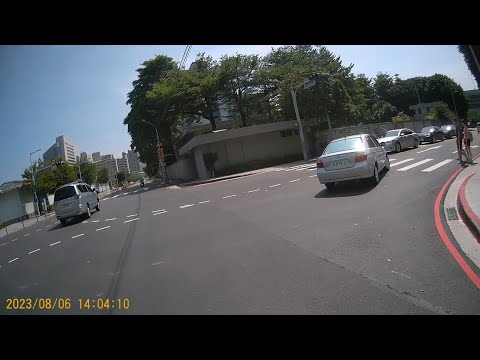 【ACB-9316】斑馬線未禮讓行人通行 (已舉發)