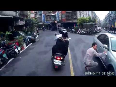 04 14 你以為你停路邊 我認為你停路中間