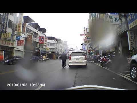 9888 KF 併排臨時停車+駕駛員已離席