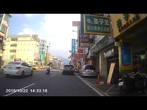 AZQ 7818 併排停車3