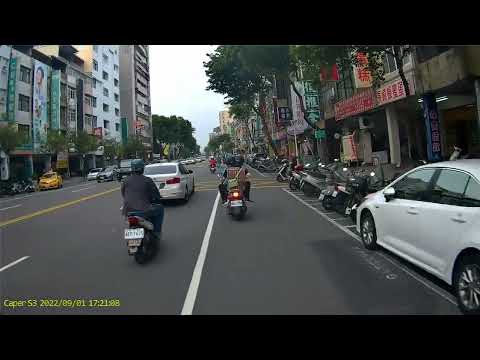 【BAM-5655】1110901  苓雅區三多二路313號附近 並排停車