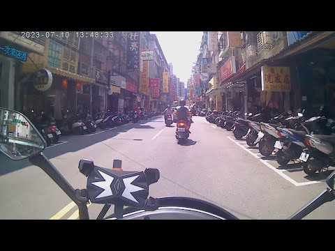 【MHQ-9536】變換車道未打方向燈 (已舉發)