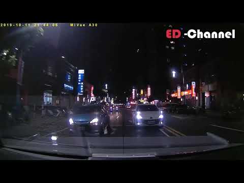 一拳超人之馬路三寶飯?!｜逆向｜超車｜闖紅燈