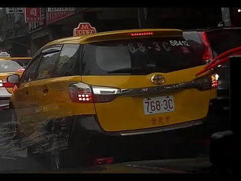 【TDN-3362】計程車768-3C號及號併排停車