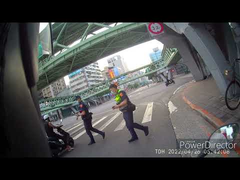 猴子選錯時間下山了