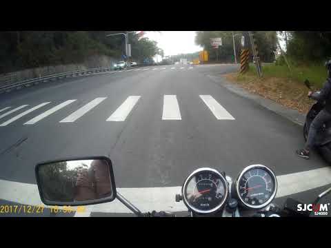 三寶闖紅燈，三寶紅燈左轉