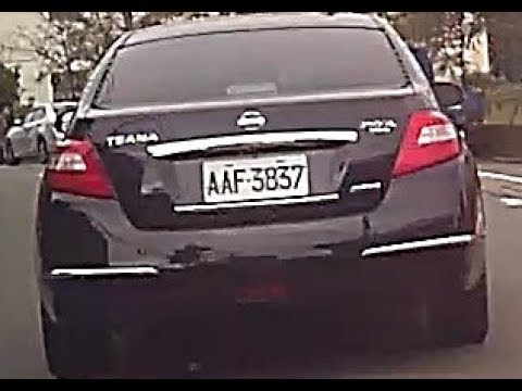 【AAF-3837】吃屎狗?右轉不打燈,一路跨線行駛,逆向...PICT2352