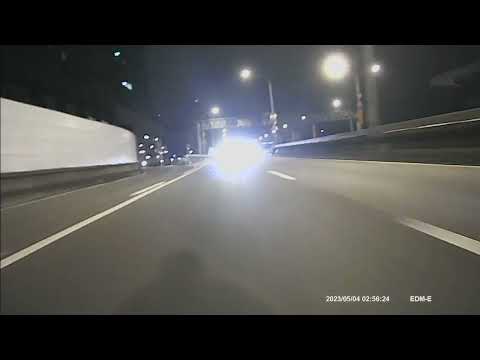 【TDV-6680】計程車任意以迫近、驟然變換車道或其他不當方式，迫使他車讓道（後鏡頭）