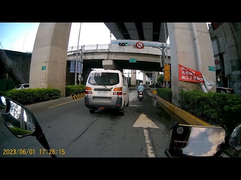 【ATT-1779】變換車道未打方向燈 (已舉發)