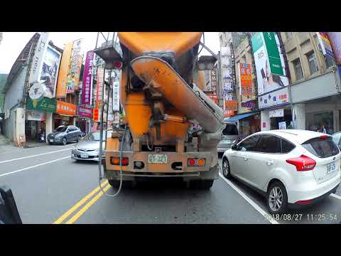 惡意逼車及闖紅燈RBF6231