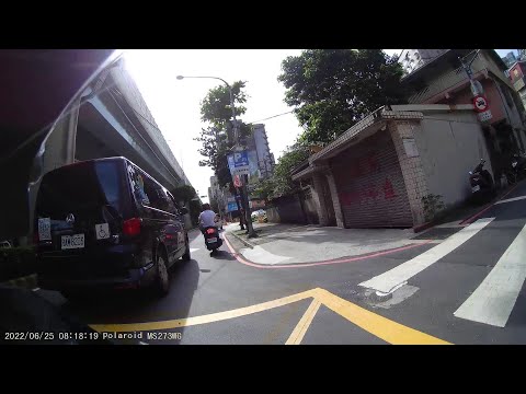 移動神主牌EP32 - 轉彎再不打燈阿（已檢舉成功）