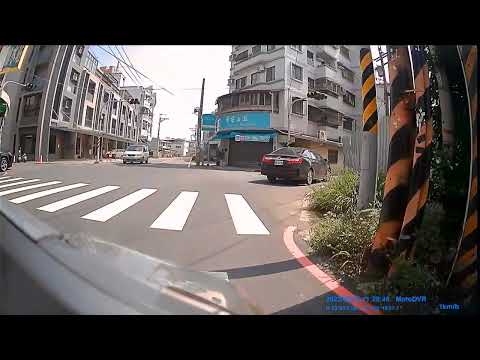 紅燈右轉檢舉成立