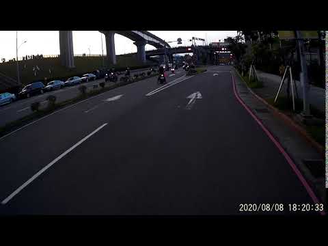 08 08 忽然橫進內側車道三寶的無差別攻擊