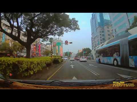 闖紅燈，趕投胎？