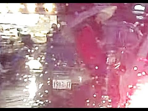 【1912-J7】雨天傍晚逆向行駛(中壢火車站前)PICT3323