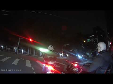 熊貓常態 闖紅燈