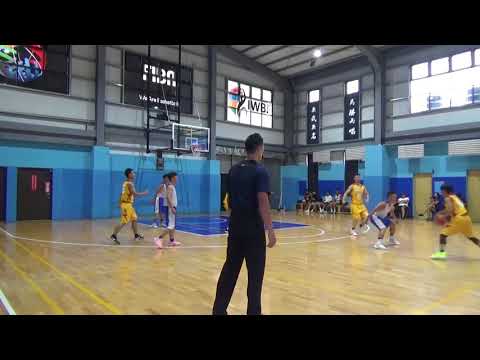 培良最後一波進攻急停三分,刷網聲太輕脆了!!!全場歡呼!!!