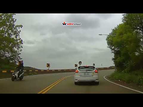 三寶.車禍影片 車禍影片開到睡著了嗎（ 04 30 桃園市蘆竹區六福一路