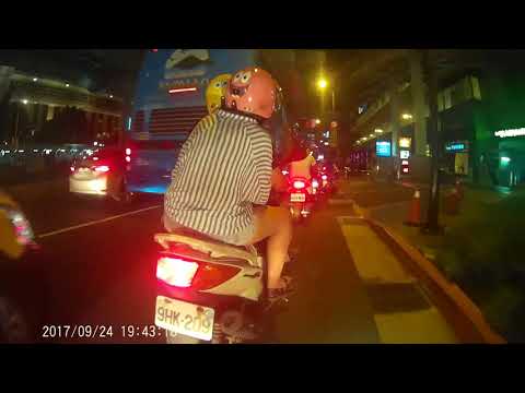 台北市市民大道京站計程車違停現象_