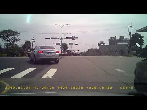 【APJ-5060】(JAGUAR)紅燈越線一直龜速到路口PICT8961