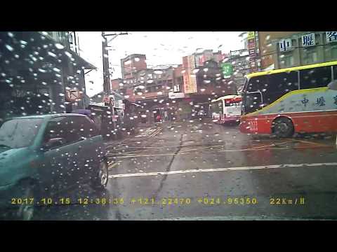 【1433-N2】雨天逆向行駛PICT6003