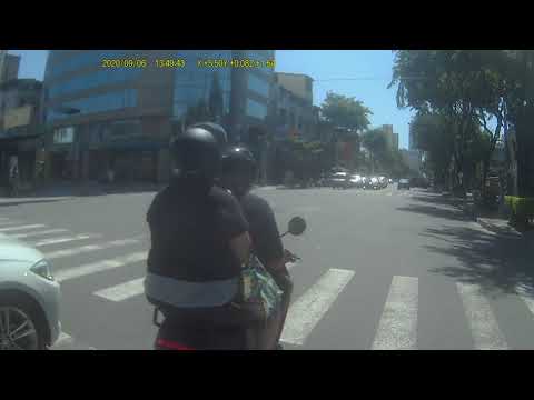 (高雄三寶日常)三多二路與英明路路口