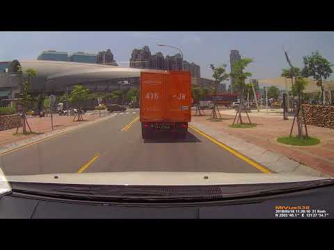 【143-D5】11:26 新莊福慧路與五工路  小黃 逆向行駛