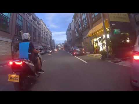 我逆向你要閃。