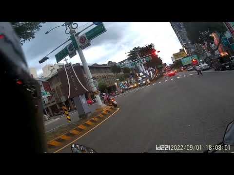 黑白亂亂騎 必送檢舉 