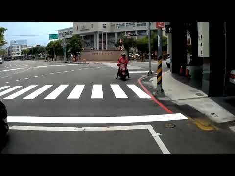 三寶大媽逆向快多了