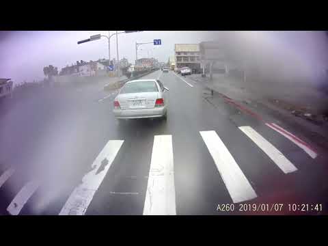 三寶開車各位路上小心