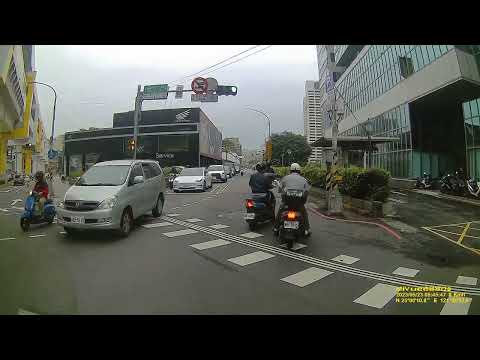 三寶無極限 真的是馬路不定時炸彈 FILE230523 094356F0