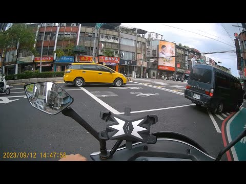 【BGD-9779】路口十公尺內臨時停車 (已舉發)