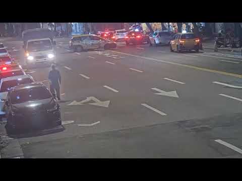 北市小黃為趕排深夜班「違規大迴轉」！騎士重傷吐血昏迷