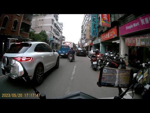 【559-PWM】並排停車 (已舉發)