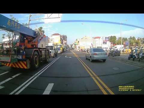 第一輛和最後一輛機車，你們逆向的意義在哪裡?