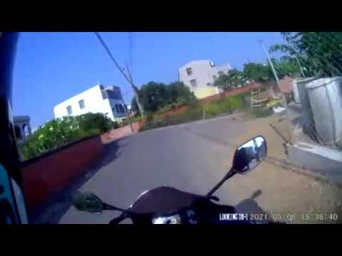 CBR650R遇到三寶！誇張逆向闖出