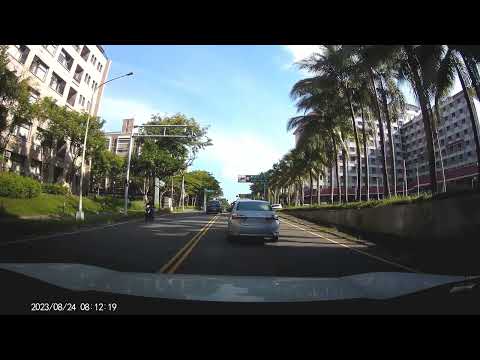 南科三寶日常-跨雙黃線逆向